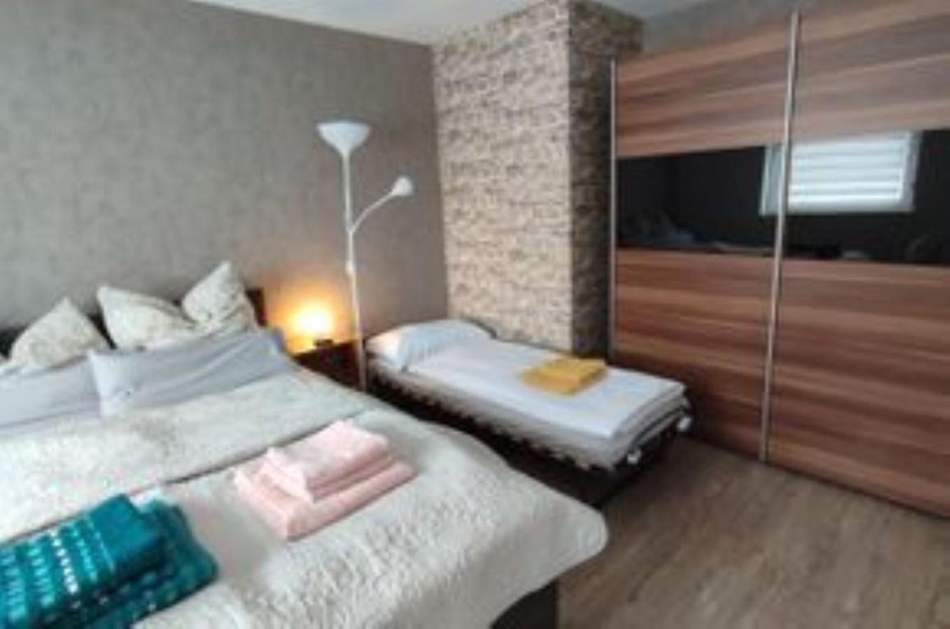 Kleine Auszeit - Ferienwohnung Heideberg - "Rhein" In Den Urlaub Bacharach Exterior foto